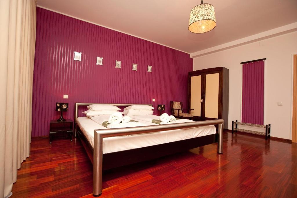 Pension Dinu Residence تيميشورا الغرفة الصورة